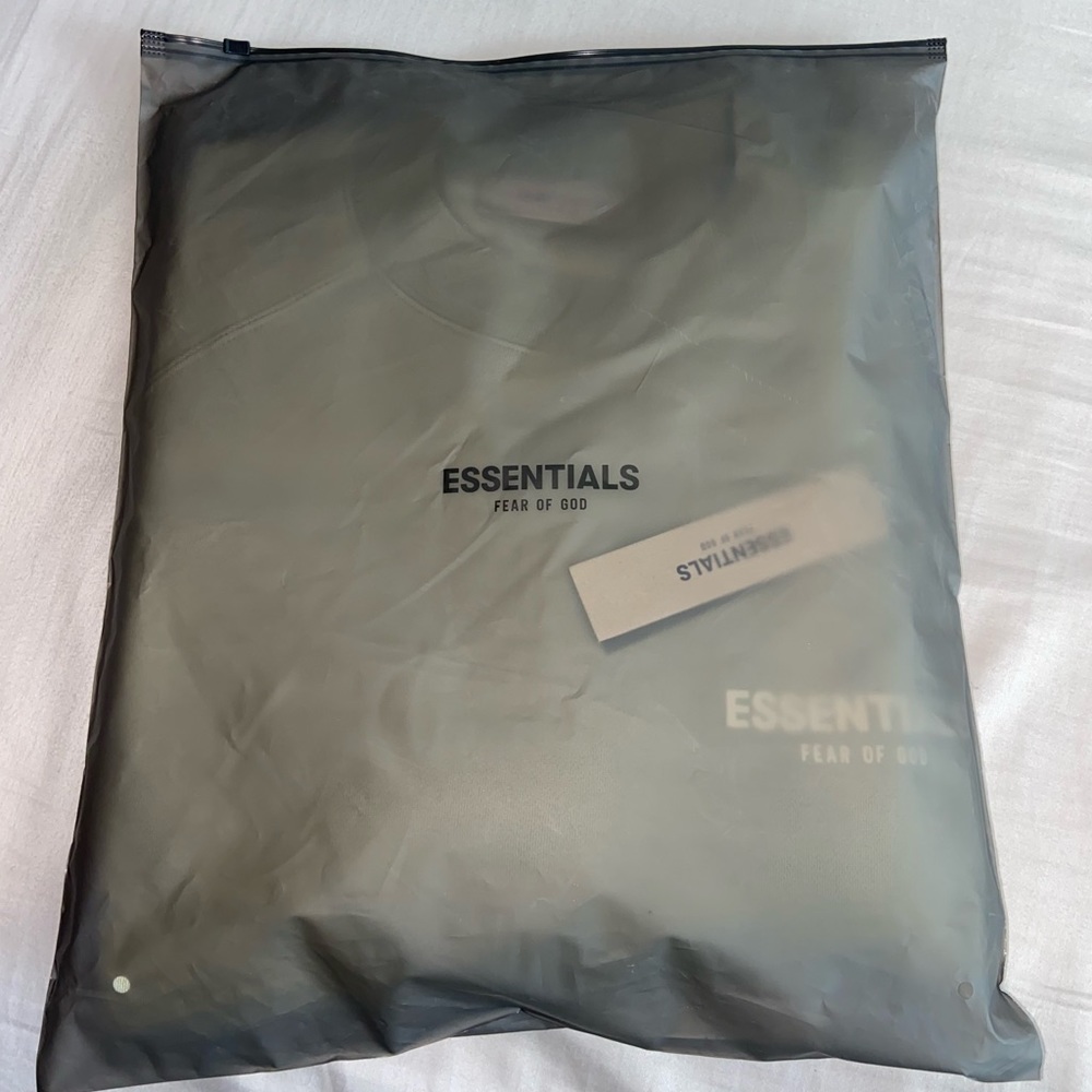 FOG essentials crew neck (sea foam)